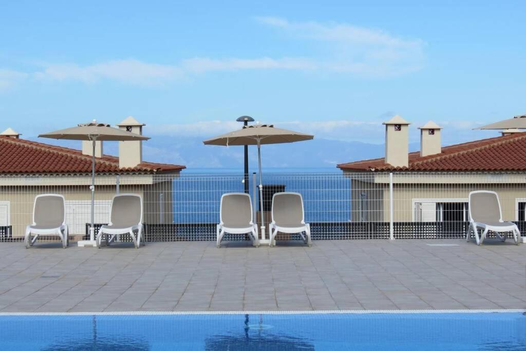 Luxury House With 3 Bedrooms, Sea Wiew And Swimming Pool In A Quiet Residence Puerto de Santiago  Bagian luar foto