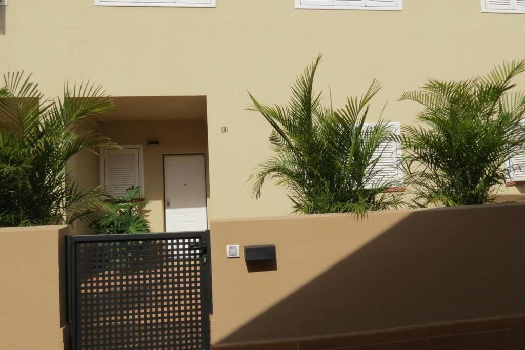 Luxury House With 3 Bedrooms, Sea Wiew And Swimming Pool In A Quiet Residence Puerto de Santiago  Bagian luar foto